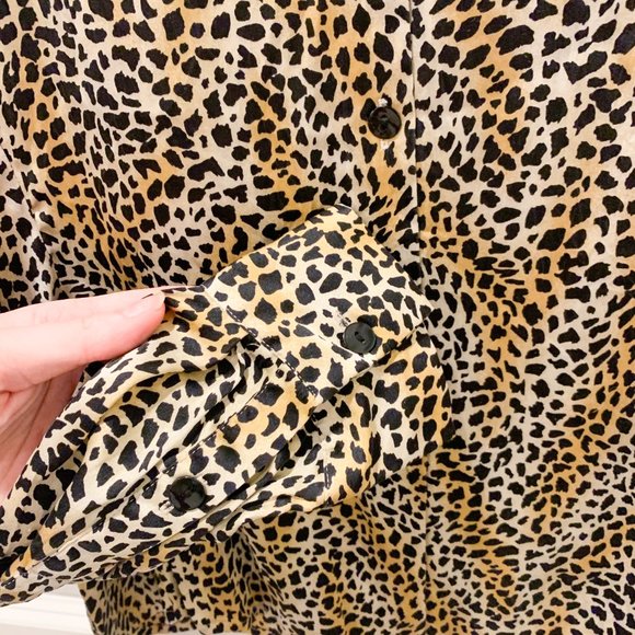 Stretchy Silk Animal/Cheetah/Leopard Print Button Down Blouse - Picture 6 of 8